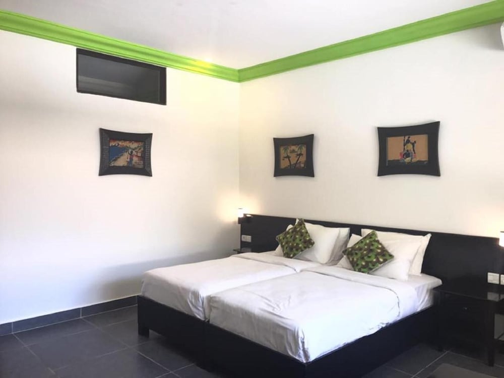 Senegambia Beach Hotel 19/73
