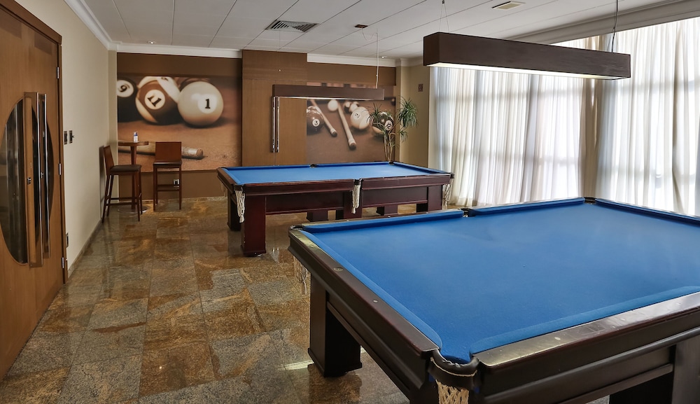 swimming pool spa