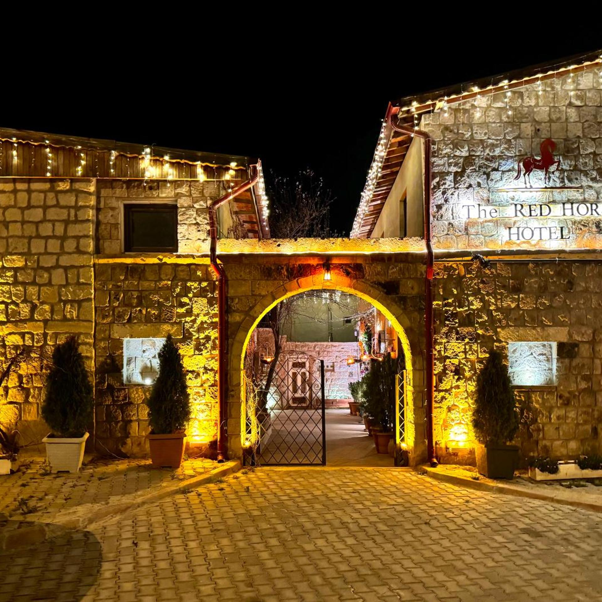 The Red Horse Hotel 47/50