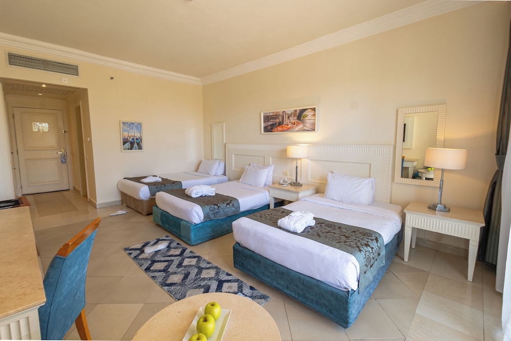 Il Mercato Hotel Sharm Spa 46/91