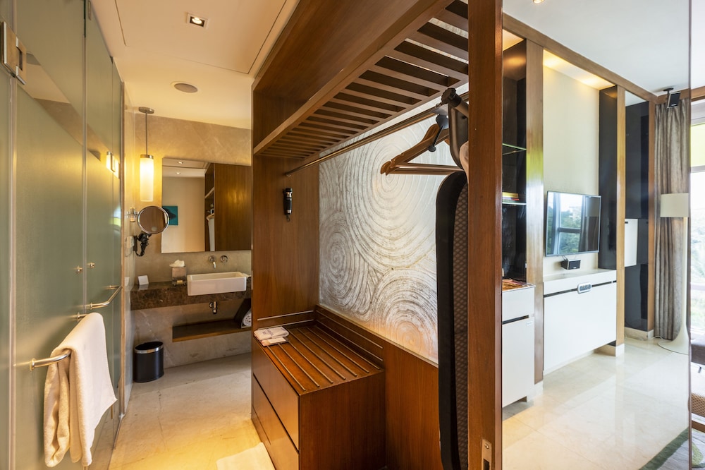 Vivanta Bengaluru Whitefield 10/82