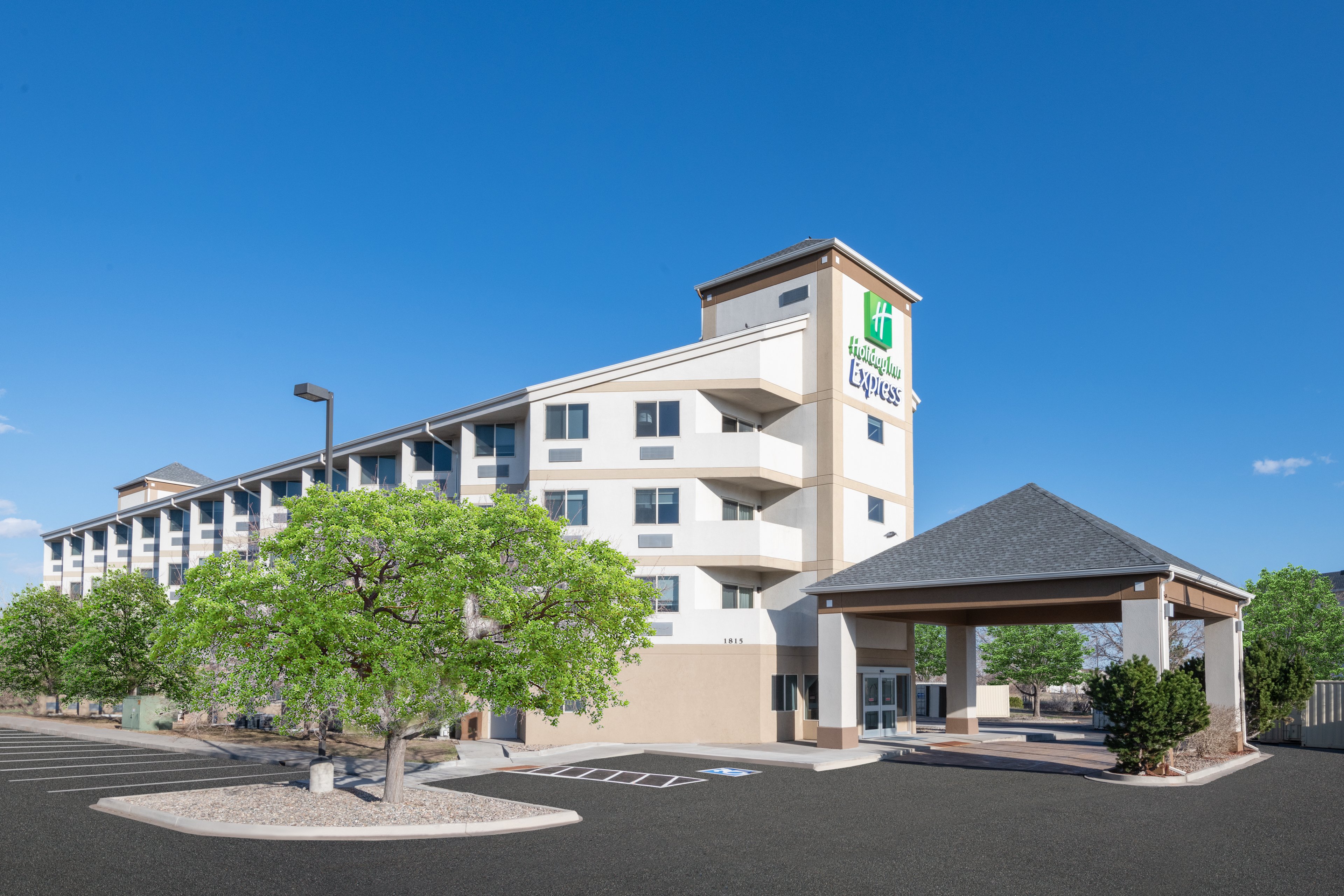 Holiday Inn Express Colorado Springs(Airport) 54/55