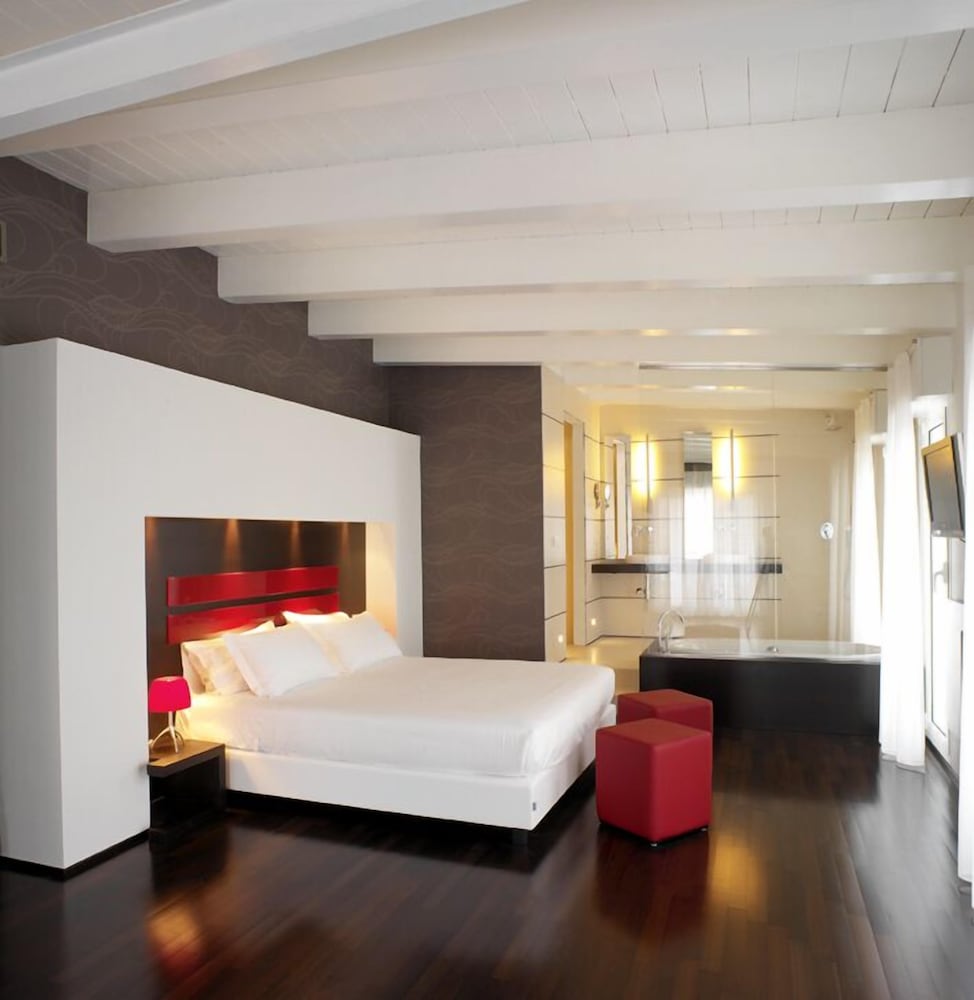 Hotel Dory 6/62