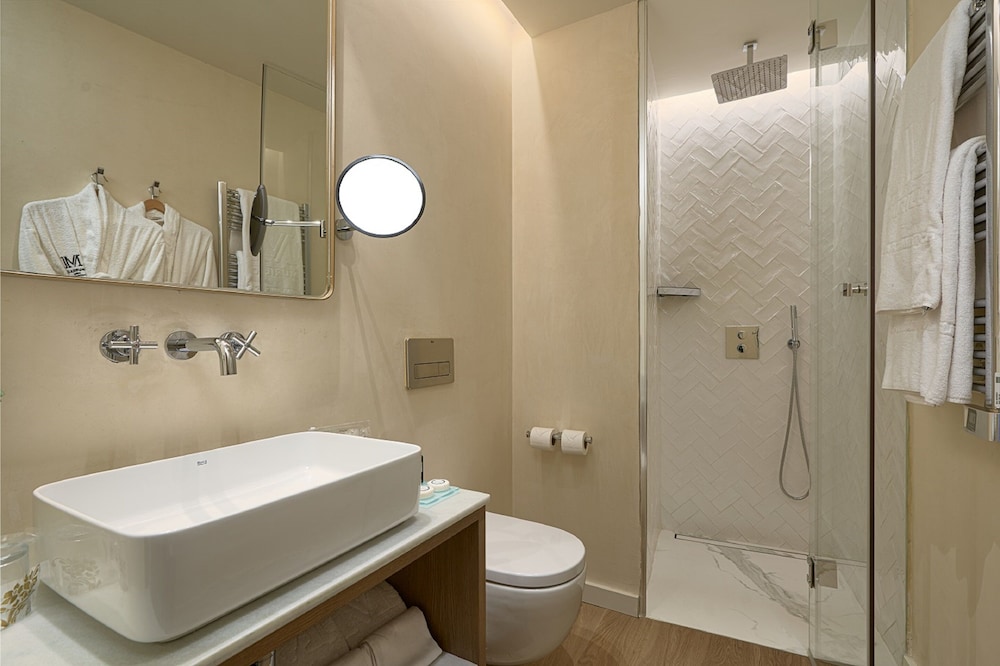Suites Murillo Plaza Santa Cruz 37/39