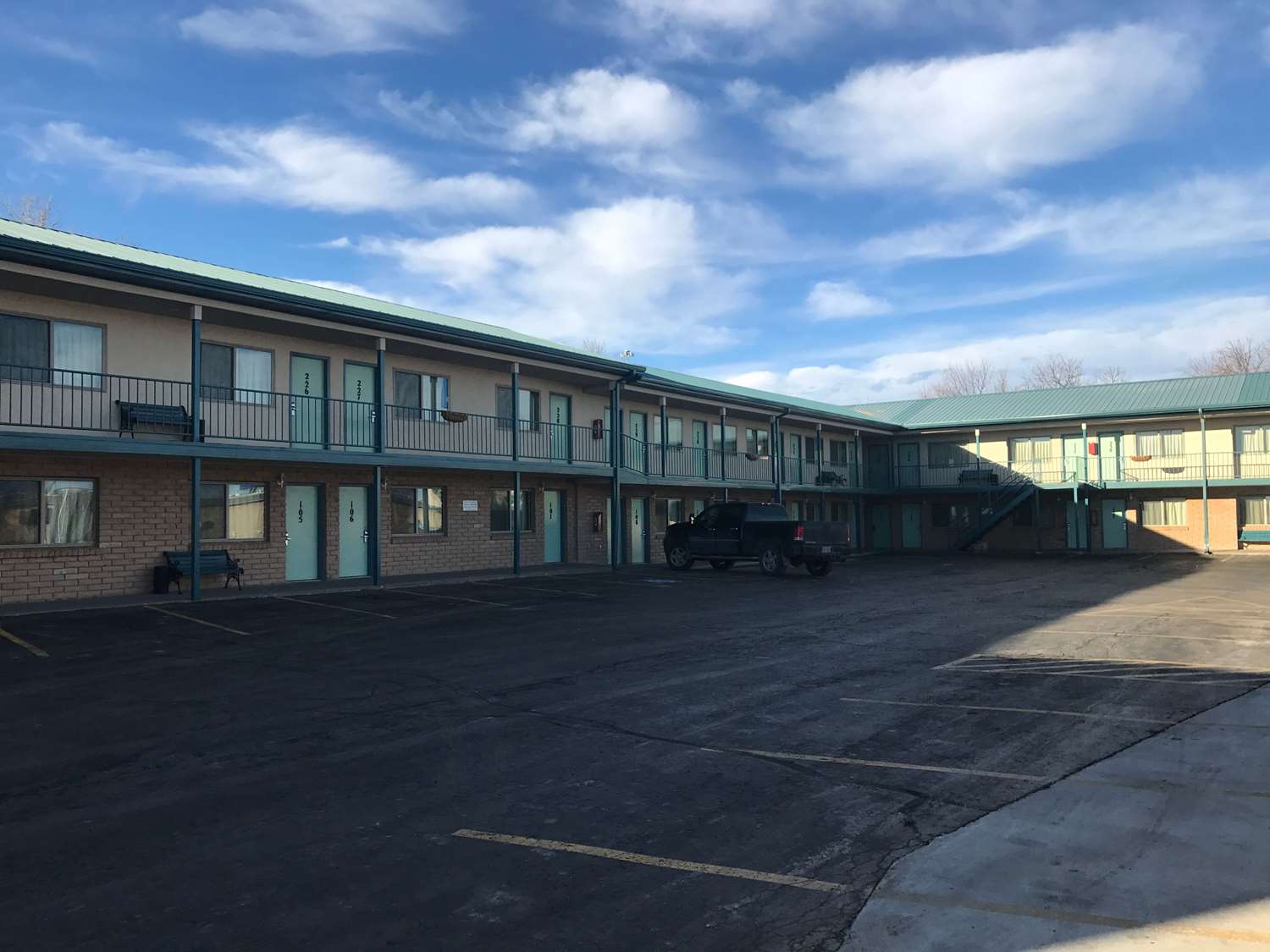 Travelodge By Wyndham Wall 19/21