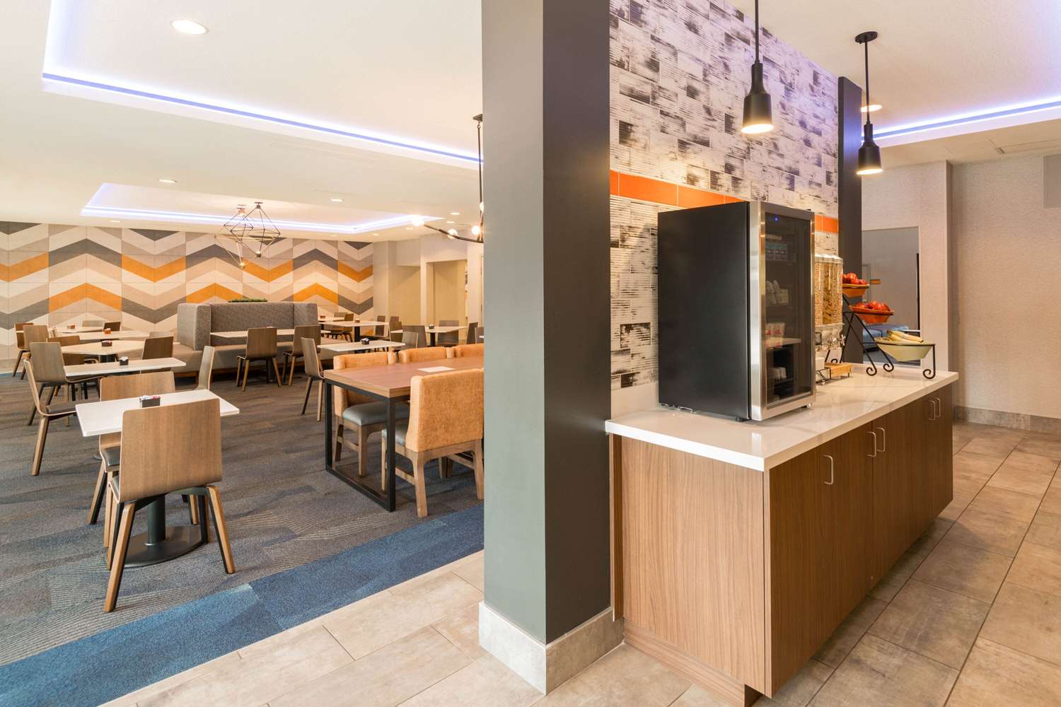 La Quinta Inn & Suites by Wyndham Las Vegas Airport South 32/46