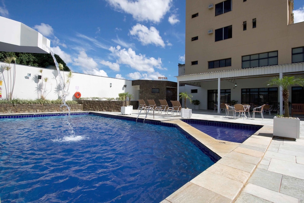 BRISTOL EXCELER PLAZA HOTEL