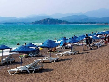 Montebello Beldeniz 16/21