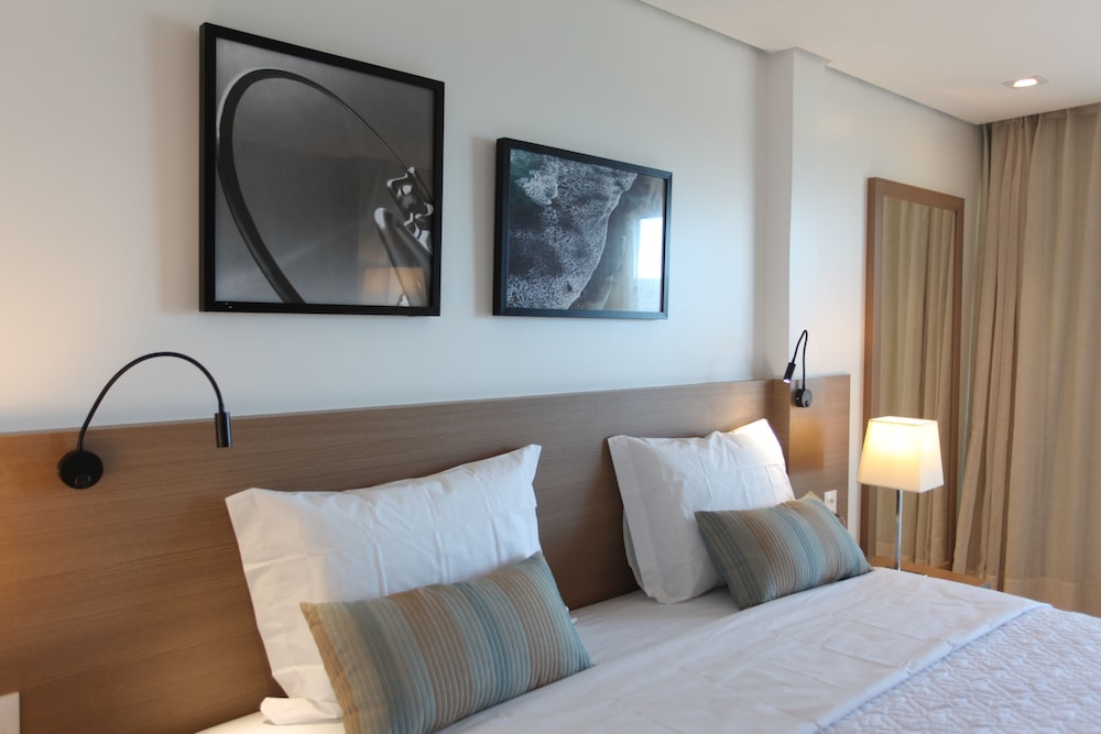 Crocobeach Hotel 24/69