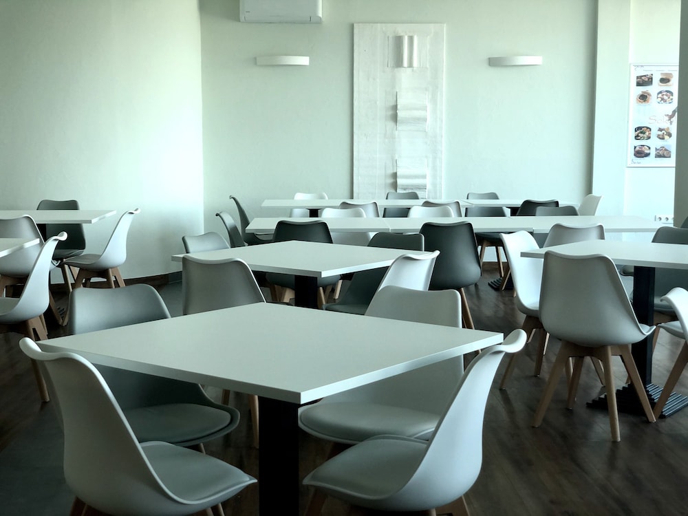 Hotel Medno 34/43