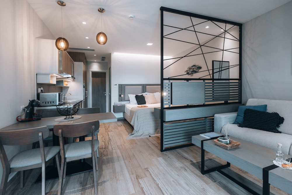 Seascape Luxury Residences - Adults Only 46/71