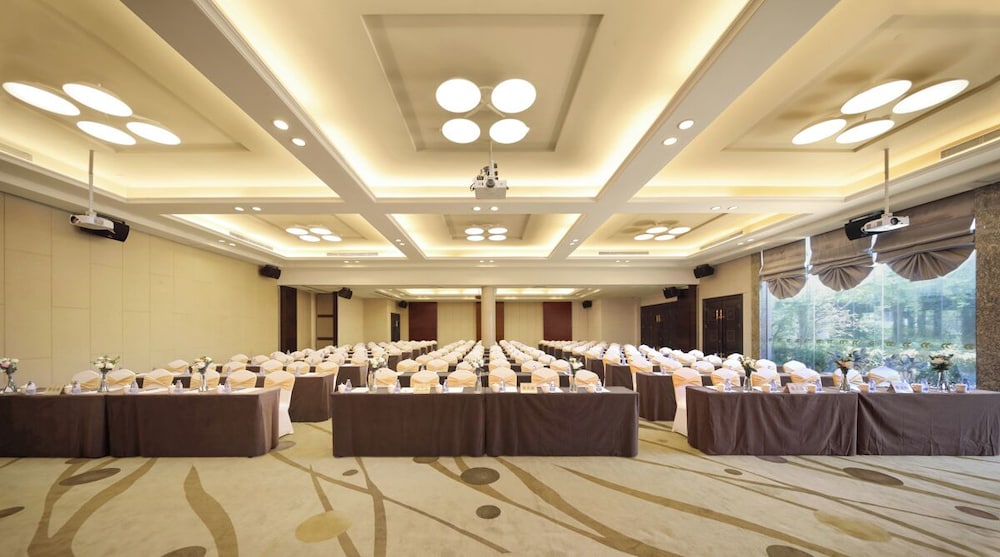 Home Fond Hotel Nanshan 36/50