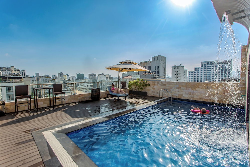 Richico Apartments And Hotel 42/82
