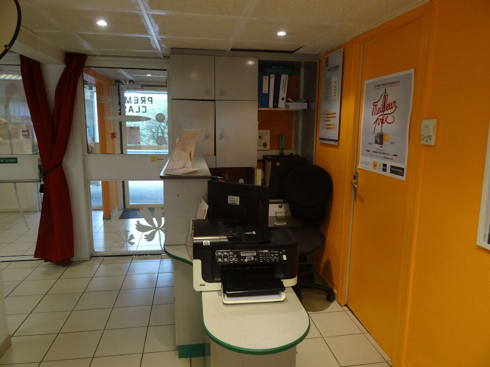 Premiere Classe Lyon Sud Chasse Sur Rhone 9/79