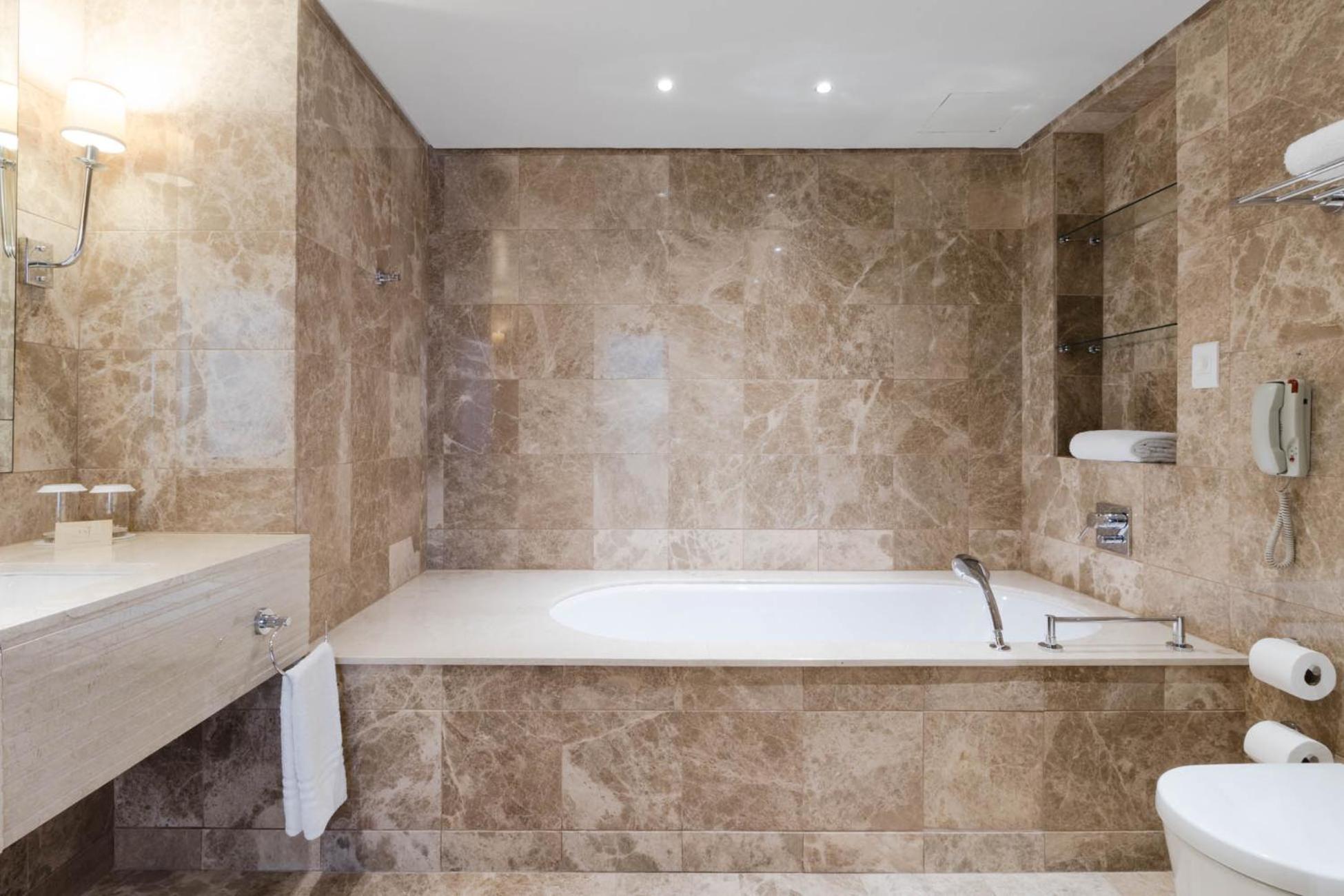 جناح بسرير كينج، Taj Cape Town 10/10