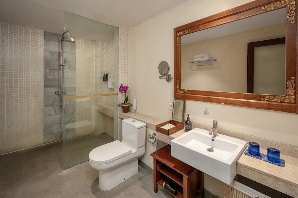 Rama Residence Petitenget Hotel 45/46