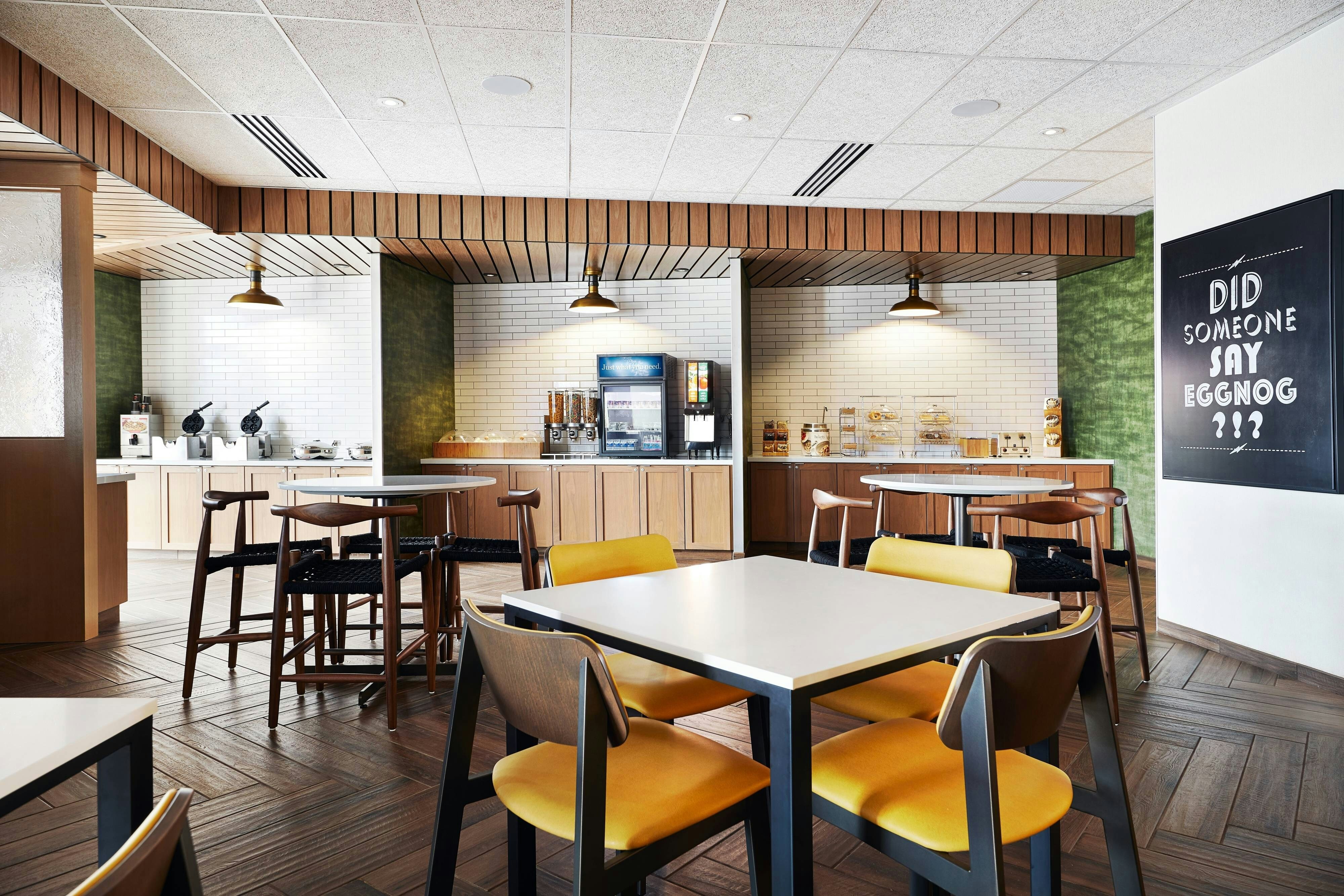 Fairfield Inn & Suites By Marriott Sheboygan 10/14