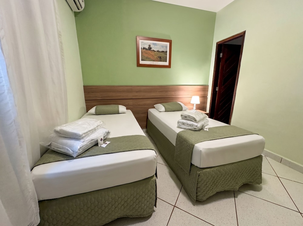 Domus Hotel Torre 18/48