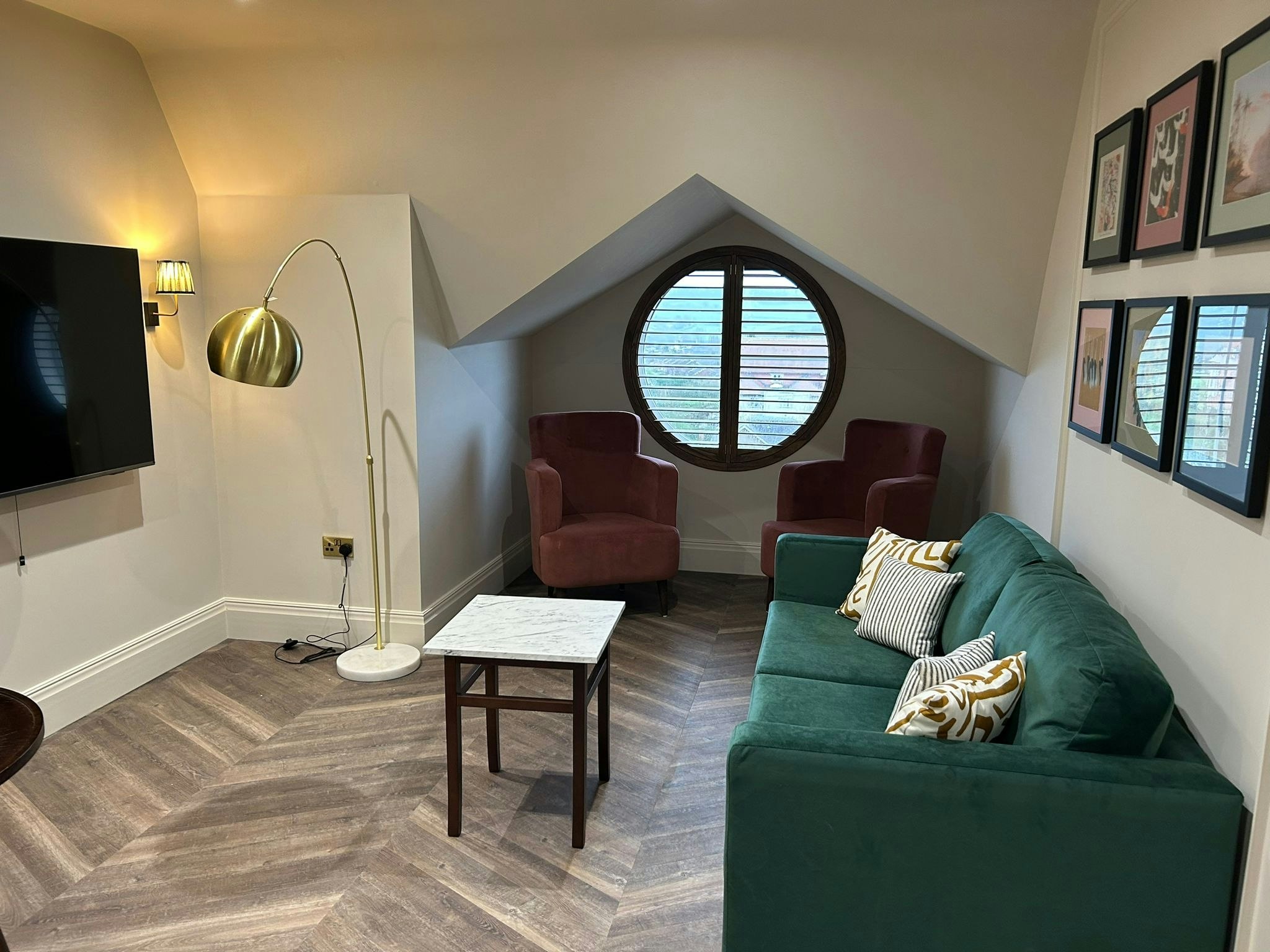 The Hillbrook Sherborne 15/37