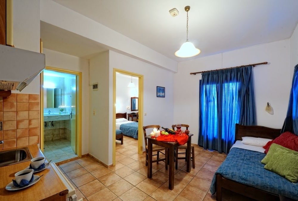 Aegean Sky Hotel and Suites 34/55