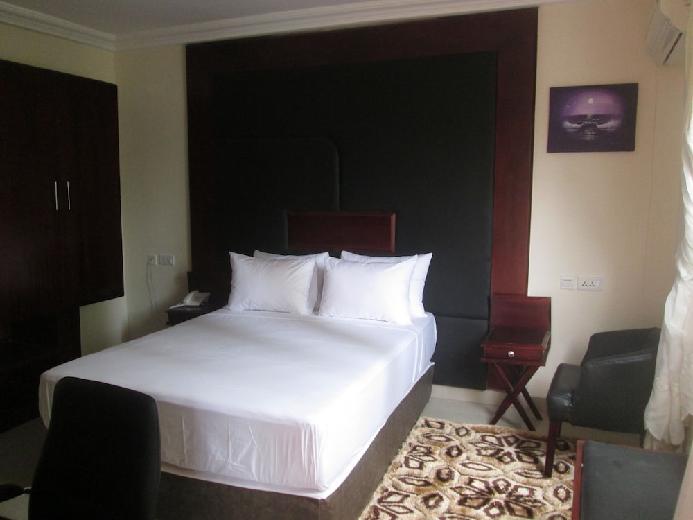 Kingstel Hotel 6/24