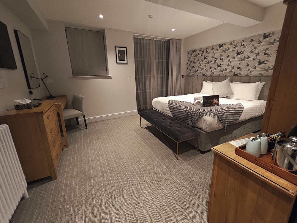 Trenython Manor 23/59