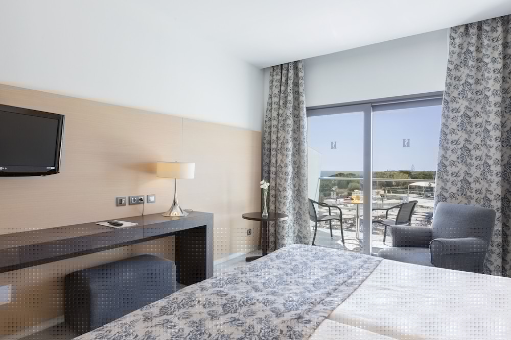Hipotels Gran Conil 19/64