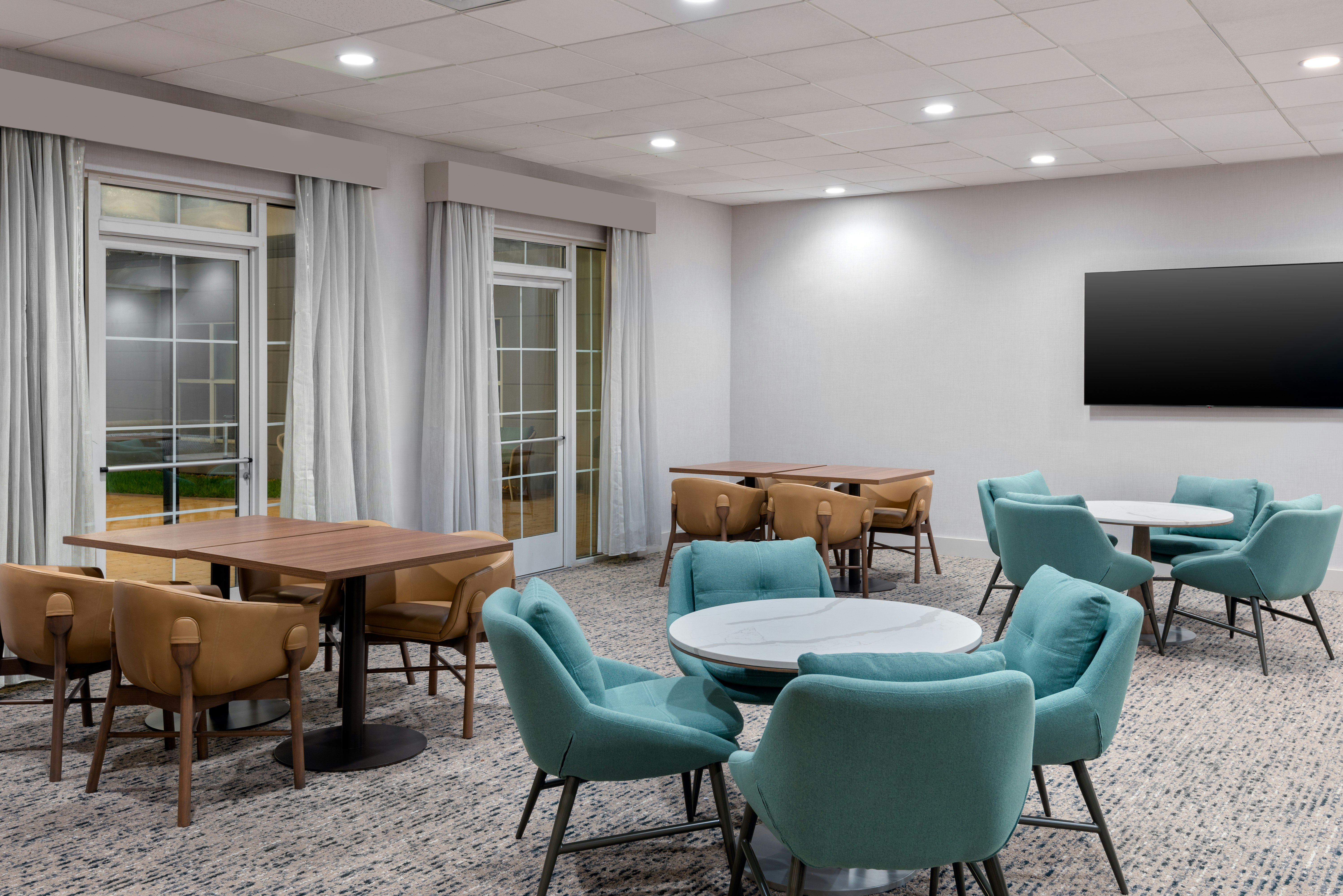 Homewood Suites by Hilton Orlando-Nearest to Univ Studios 25/30