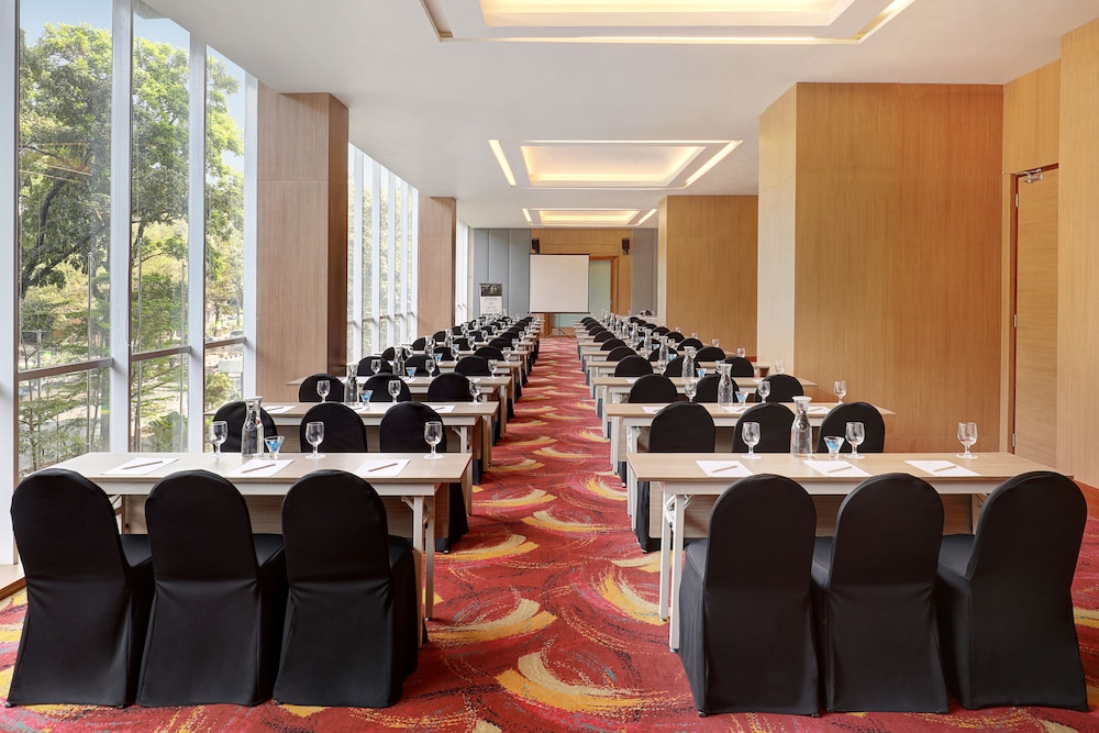 Mercure Bandung Nexa Supratman 58/67