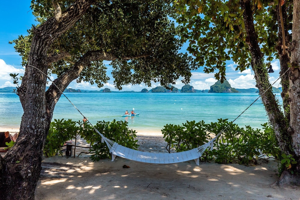 Tup Kaek Sunset Beach Resort and Spa 65/75
