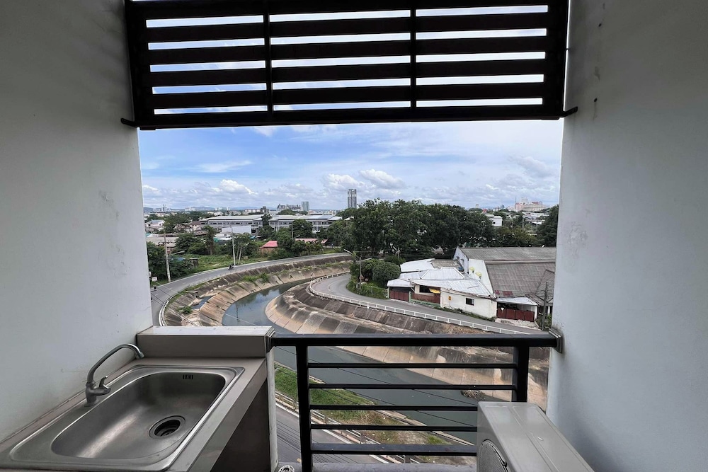 Smile Home Apartment Hat Yai 53/62