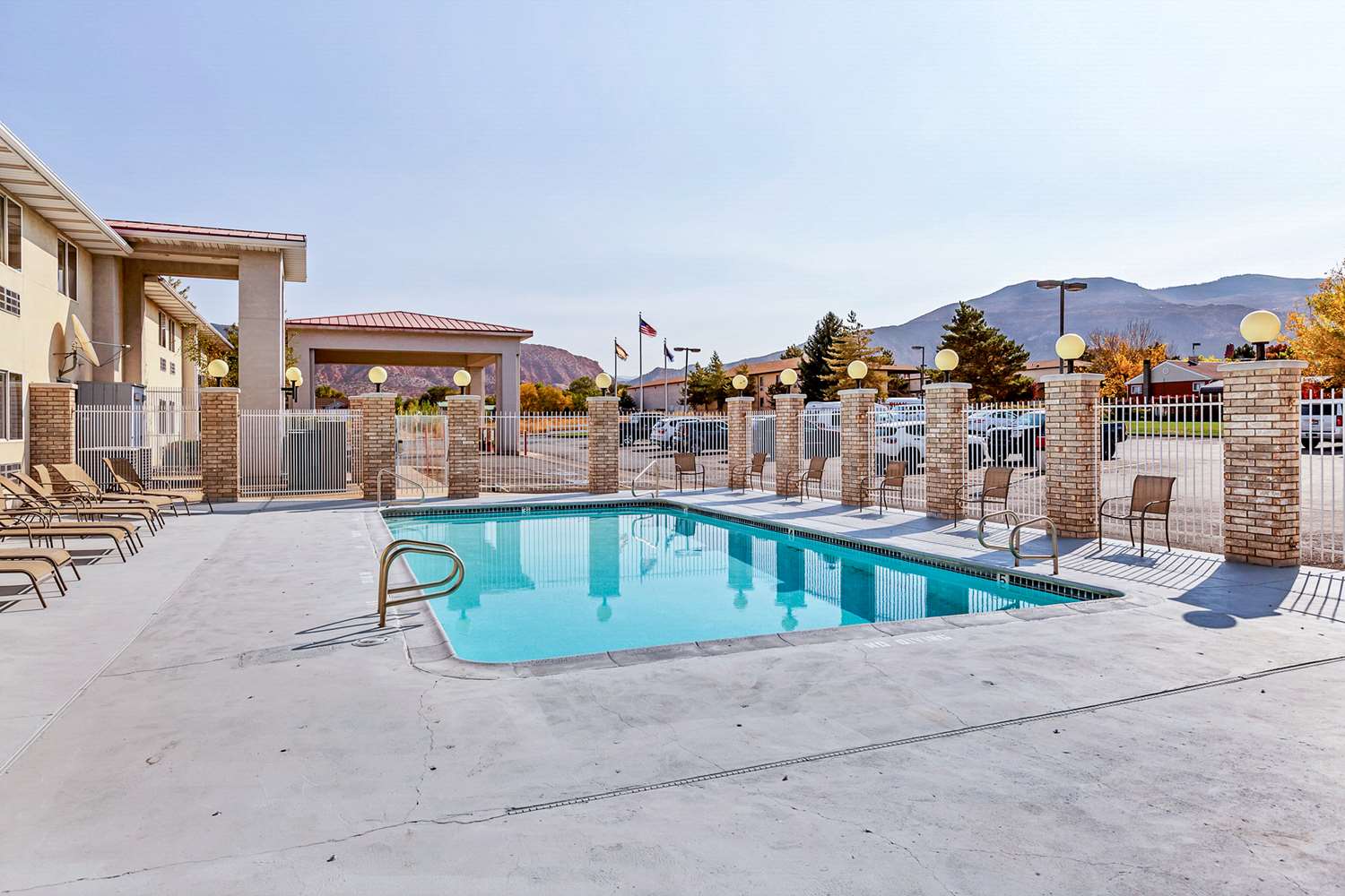 Americas Best Value Inn Cedar City 9/12