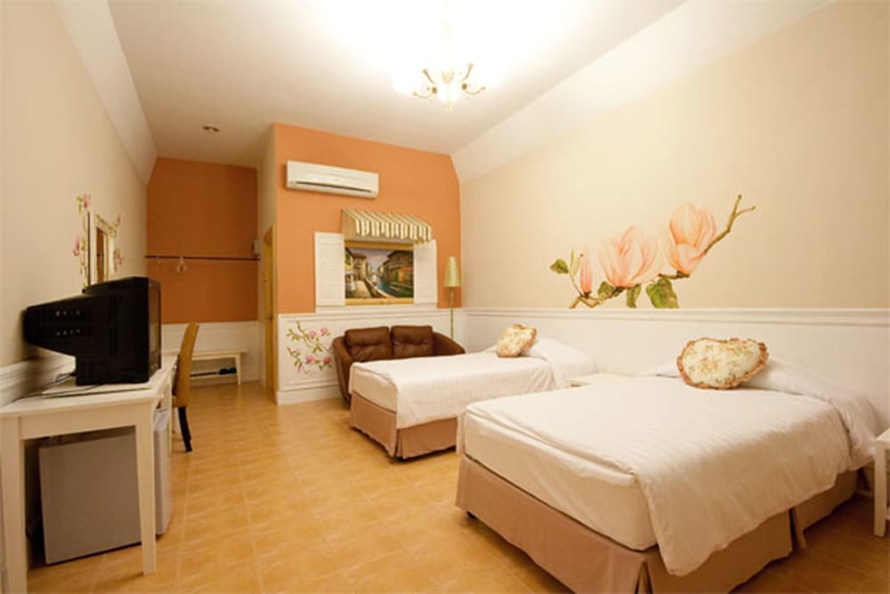 Belmont Village 22/64