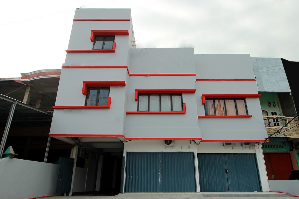 OYO 1678 Jati Exclusive Homestay 1/45