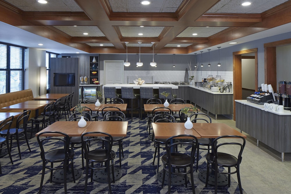 Residence Inn Minneapolis Downtown at The Depot 39/41