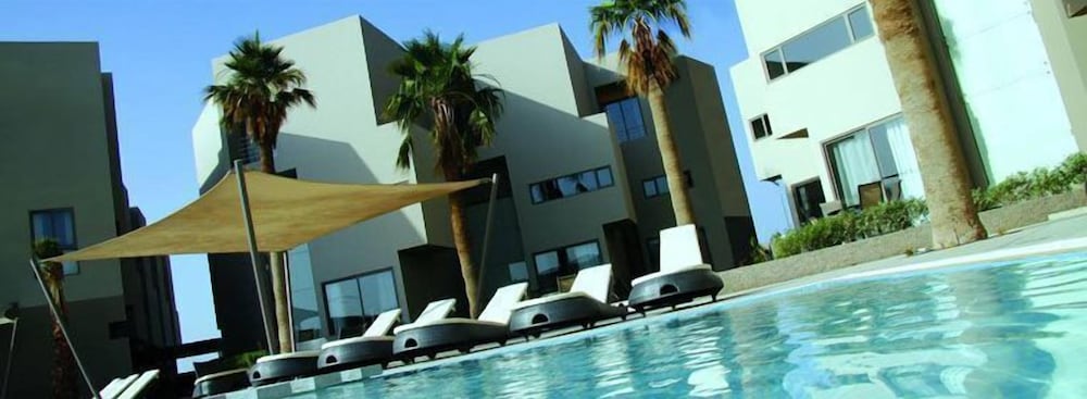 Dragon Hotel & Resort 47/50