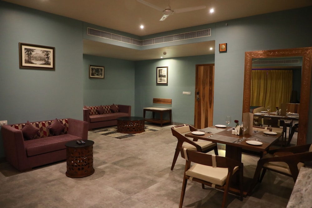 Justa Sajjangarh Resort And Spa 29/50