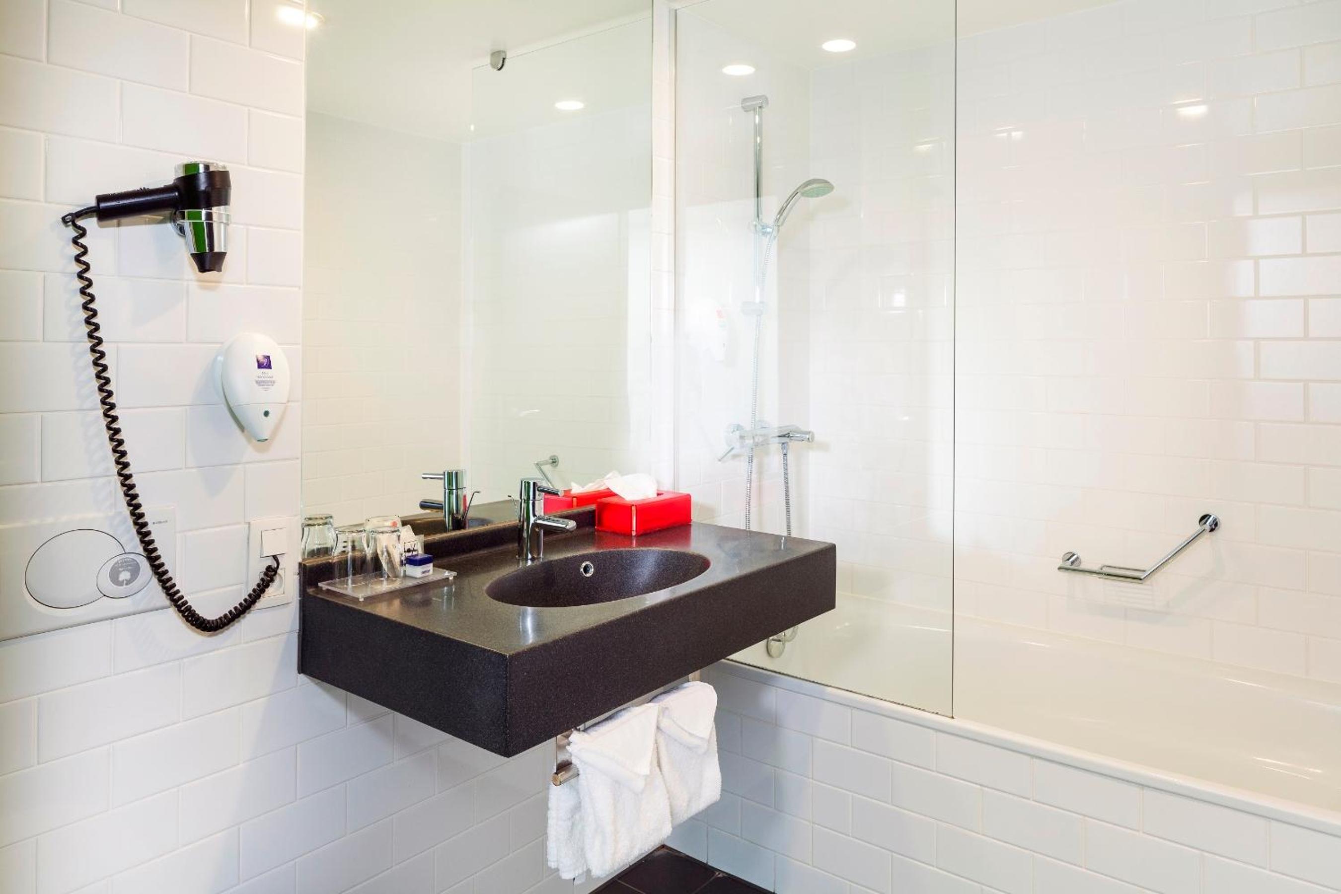 جناح جونيور مع أريكة، Park Inn by Radisson Brussels Midi 8/8
