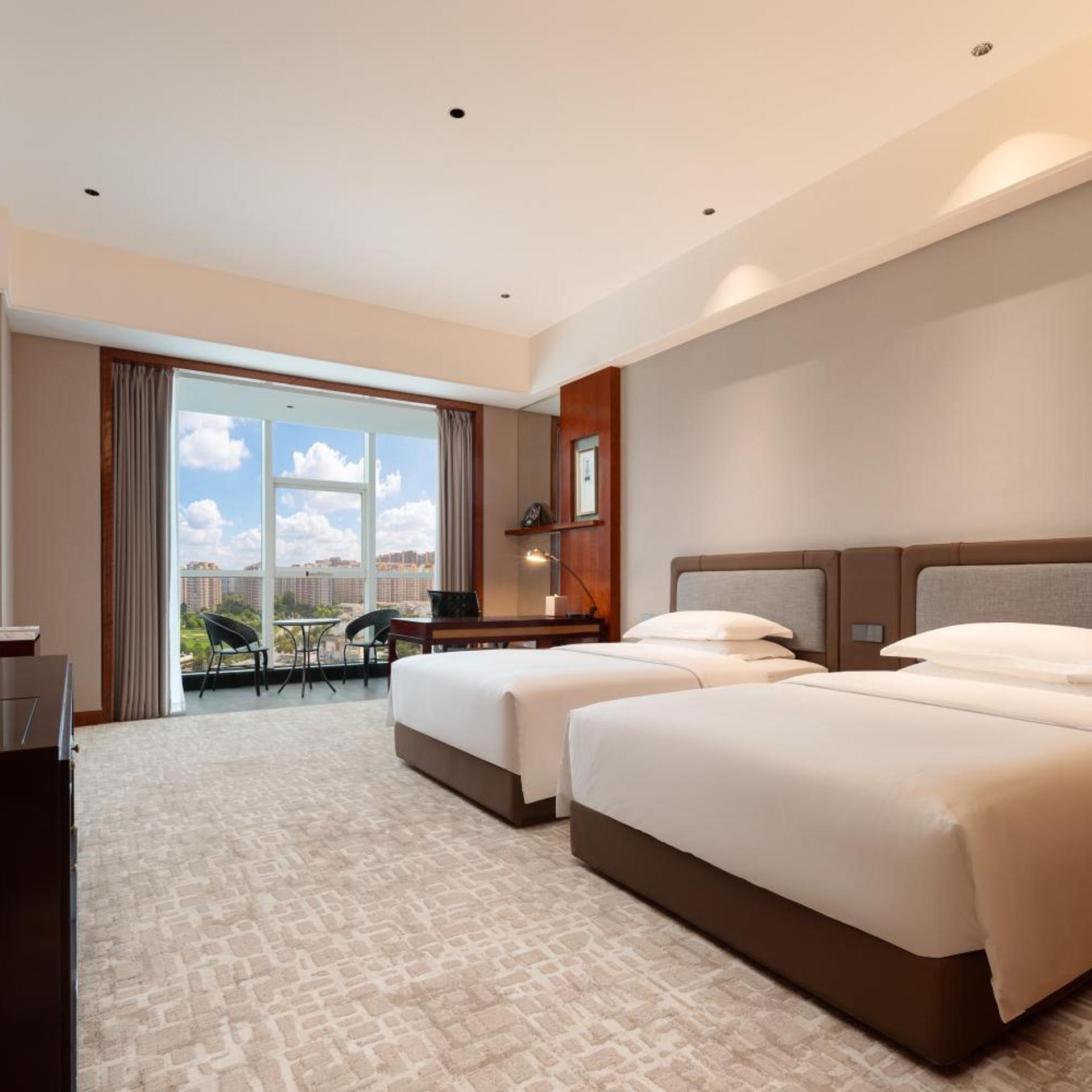 Empark Grand 18/55