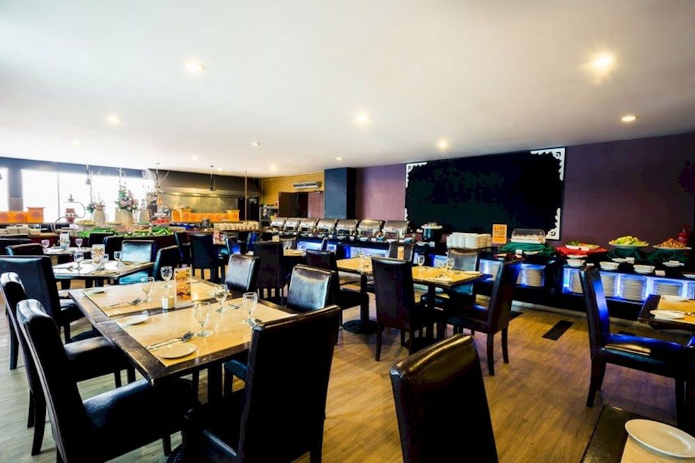Kingston Hotel 15 @ Tower Regency 27/44