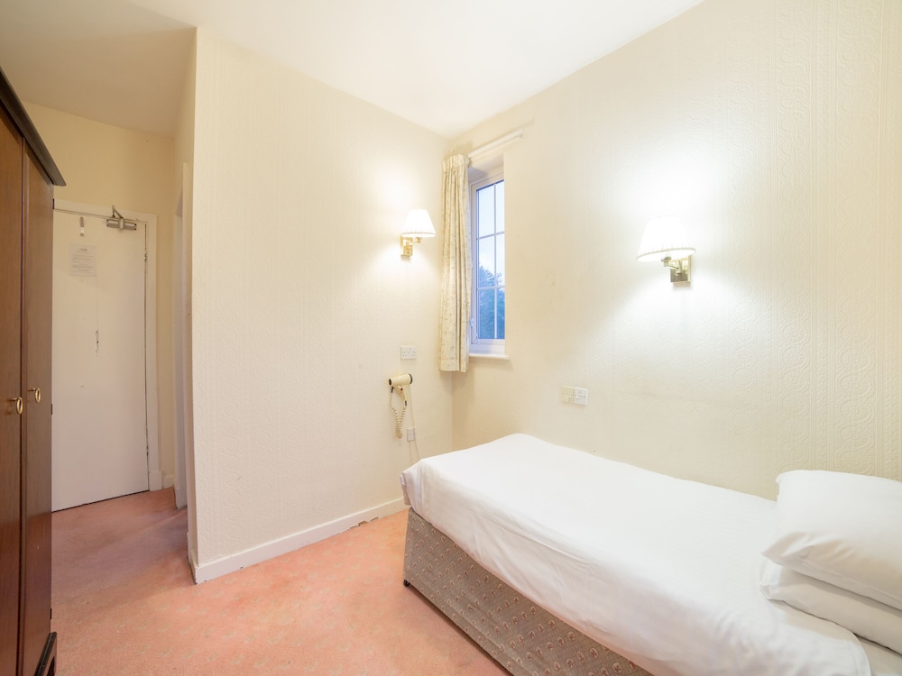 George Hotel Burslem Stoke-on-Trent 14/42