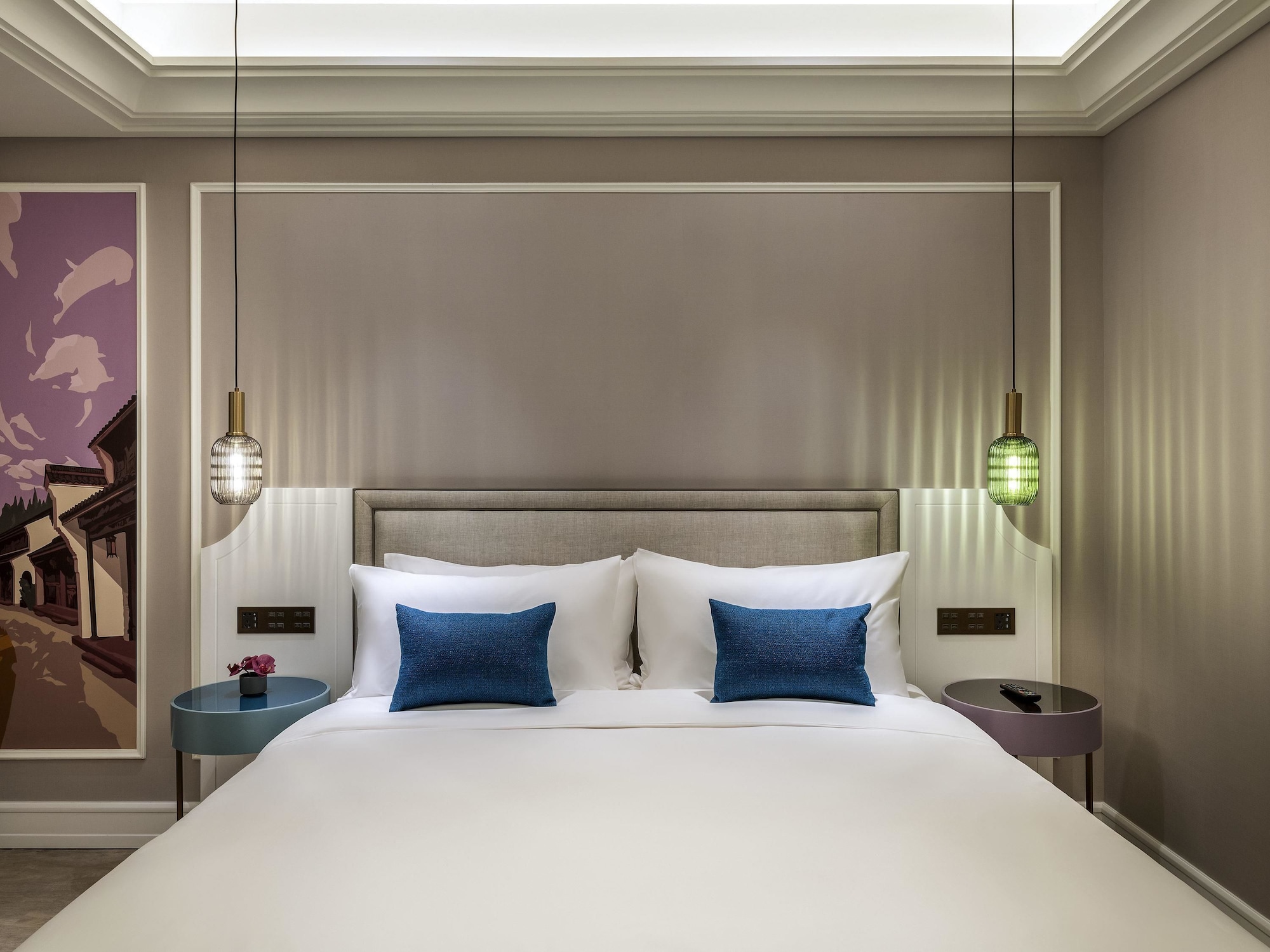 CLASSIC, KING BED