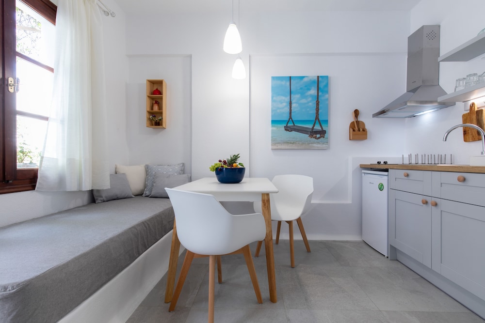 Arco Naxos Luxury Apartments 48/76