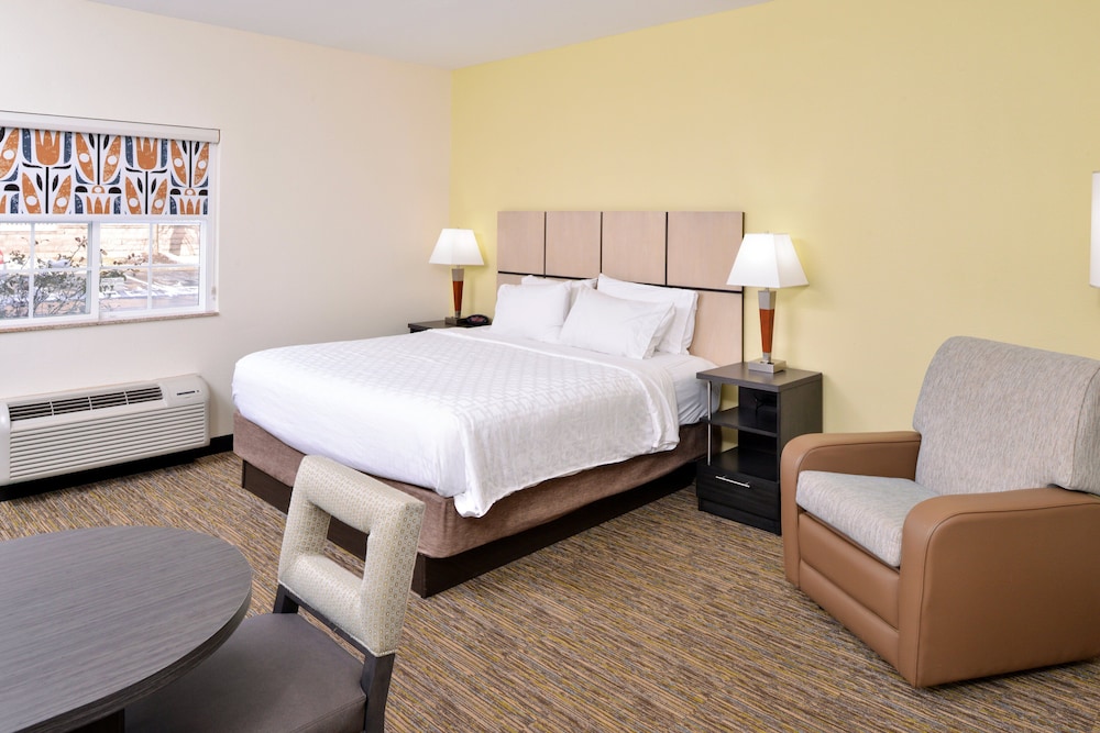 Candlewood Suites Winchester 18/39