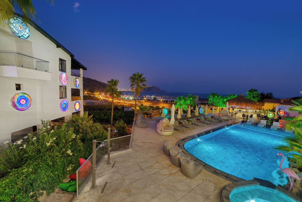 La Finca Hotel 54/63