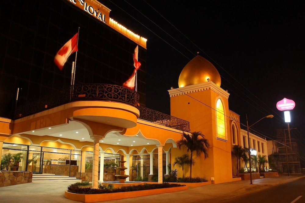 Grand Royal Tampico 6/58