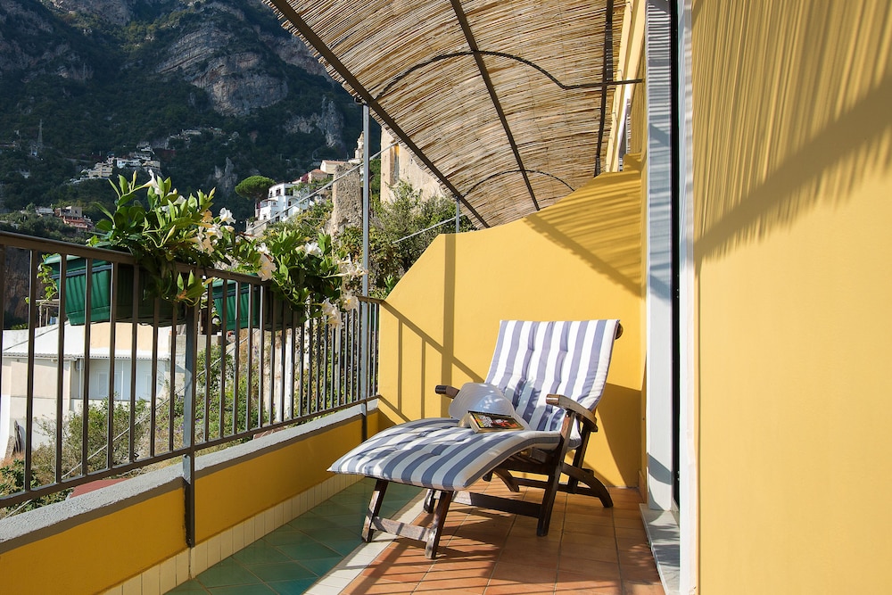 Palazzo Margherita Positano 66/71