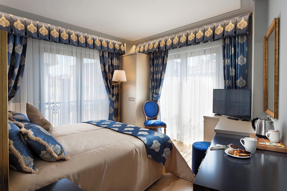 Guner Business Hotel 10/23