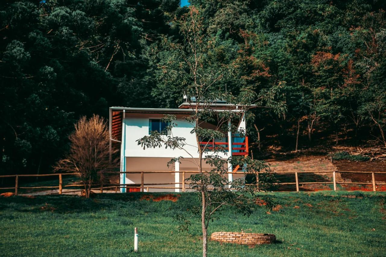 Pousada Colina das Andorinhas 39/42