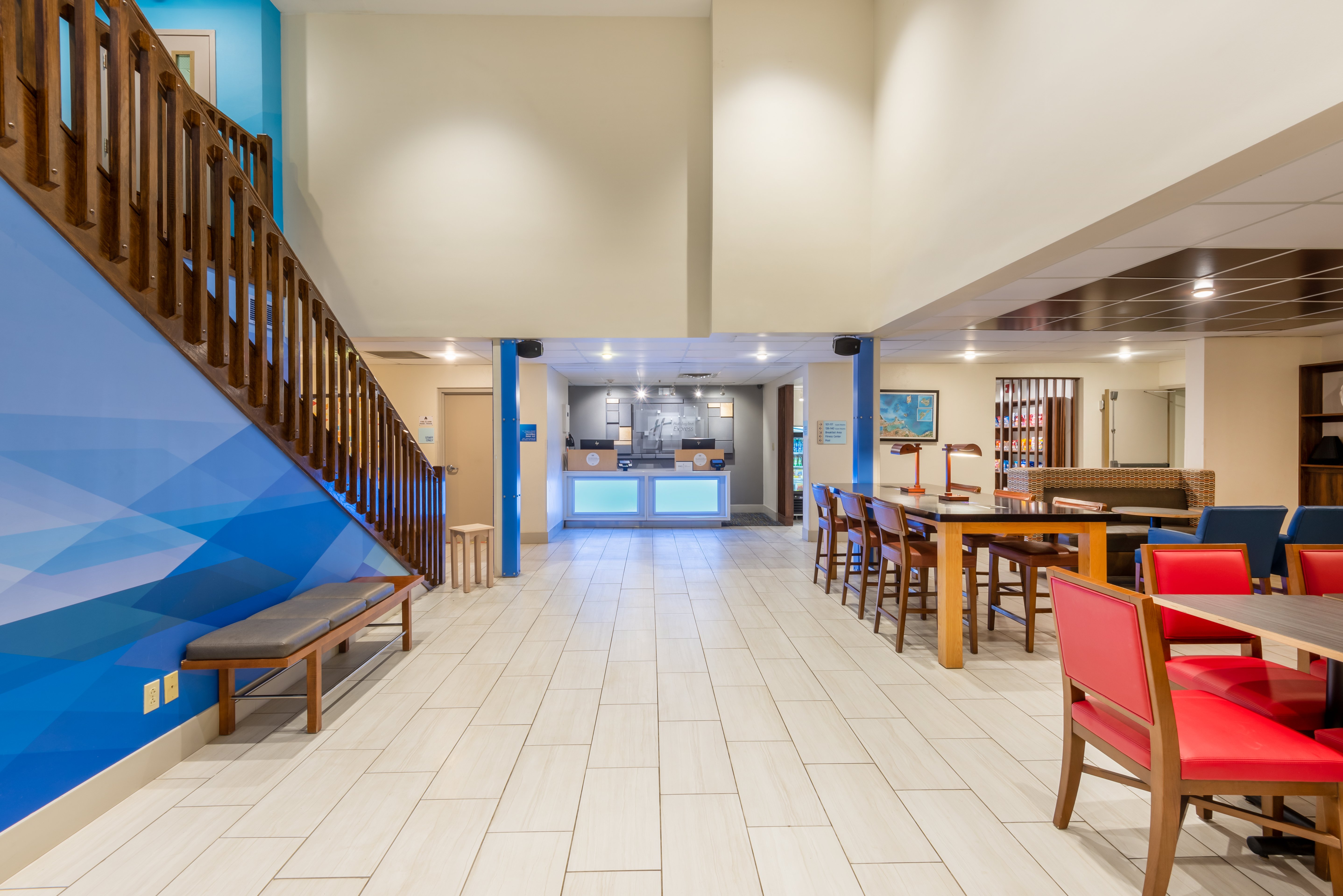 Holiday Inn Express Cleveland-Vermilion 34/36